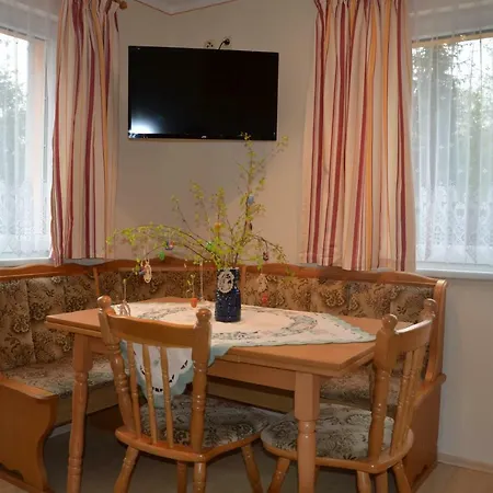 Ferienwohnung 2 Weigel Dom wakacyjny