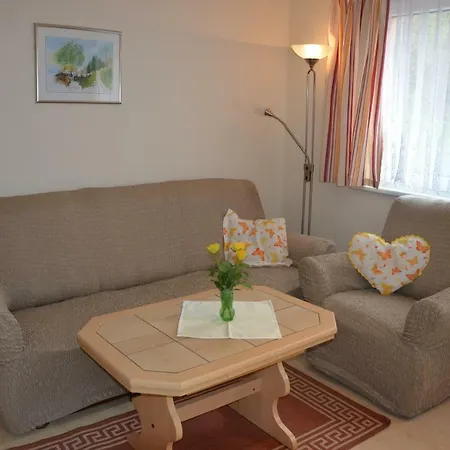 Dom wakacyjny Ferienwohnung 2 Weigel Schöna